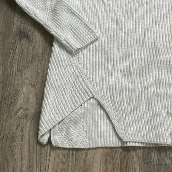 CAbi Women’s Grey Deep V Sweater with Zippered sides, style 3531, size XS - Picture 8 of 13